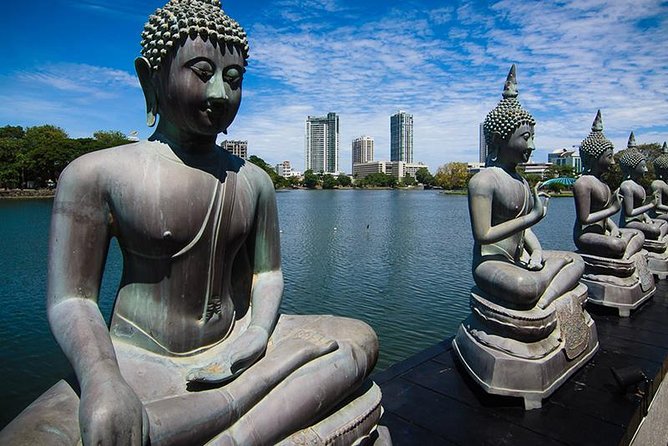 Half Day City Tour of Colombo - Gangaramaya Temple sets the tone