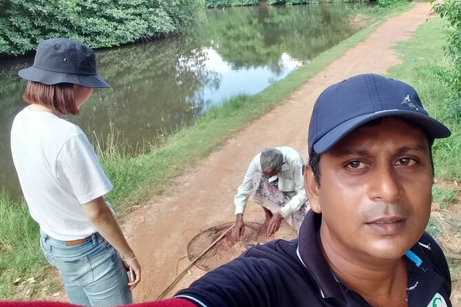 Half-Day Lagoon and Village Cycling Tour in Galle - Lagoons, mangroves, and open countryside
