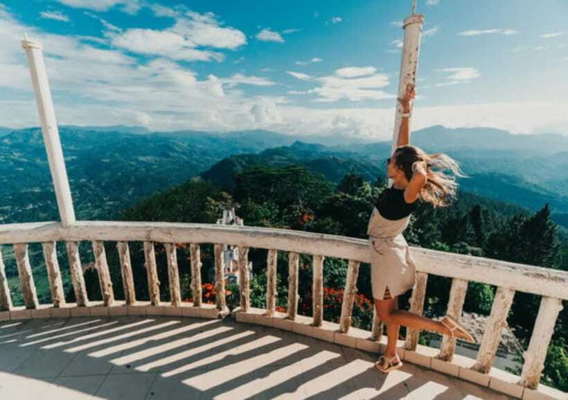 Kandy: Ambuluwawa Day Tour by TukTuk with Local Guide - The Royal Botanic Gardens at Peradeniya
