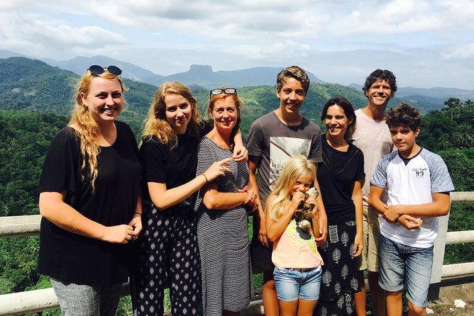 Kandy City guide Tour and day trip private luxury car and van - Tea production in Kadugannawa