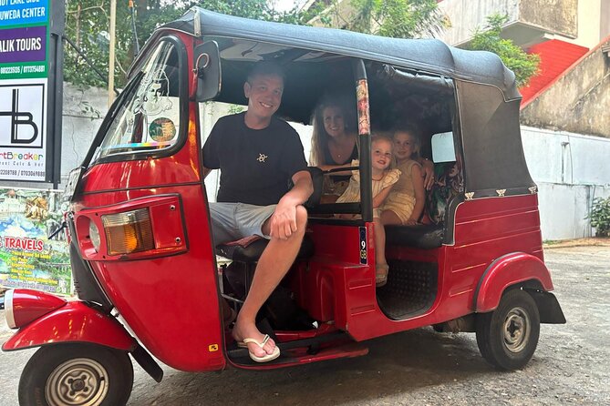 Kandy City Sightseeing Tour by Tuk Tuk - What makes this Kandy tuk-tuk day different