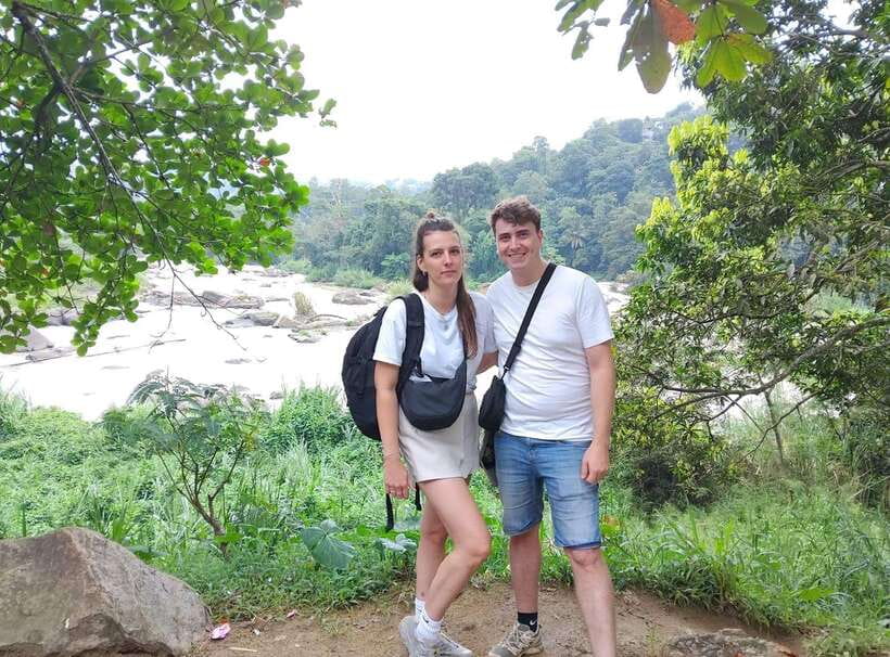 Kandy City Tour by Tuk Tuk with hotel Pickup and Dropoff - One calm hour at Royal Botanic Gardens