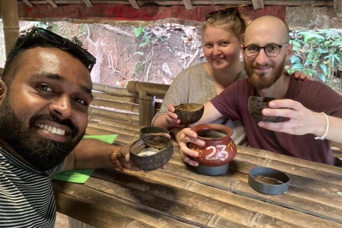 Kandy City Tour by TukTuk with Laka - Starting above Kandy at Bahiravokanda Vihara