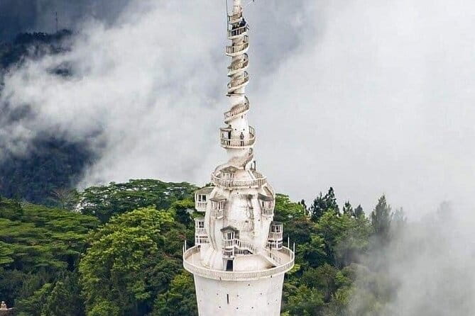 Kandy City Tour & Famous Ambuluwawa Tower with Friendly Chauffeur - Key points at a glance