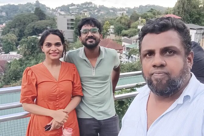 Kandy City Tour with Tuk-Tuk Private Experience - Peradeniya’s gardens are the day’s biggest nature stop