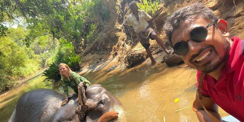 Kandy City Tours by Tuk Tuk - Botanical gardens and the chance to see wildlife