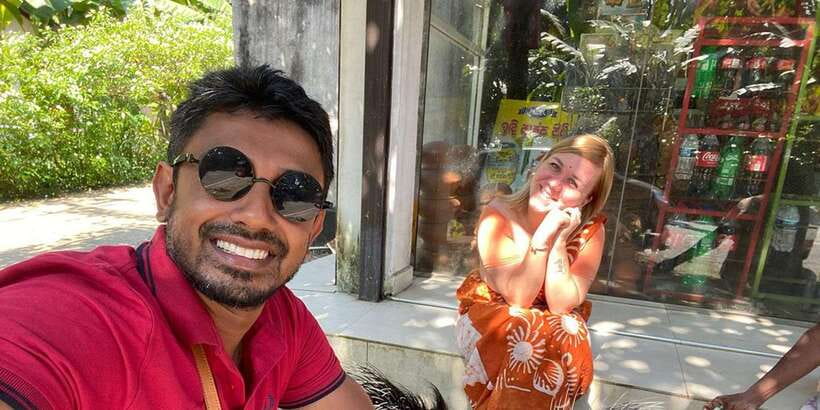 Kandy City Tours by Tuk Tuk - Kandyan dance and a well-timed meal stop