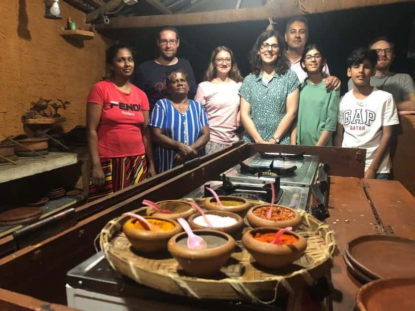 Kandy Cooking Class with Granny - Granny Nandy’s kitchen lesson