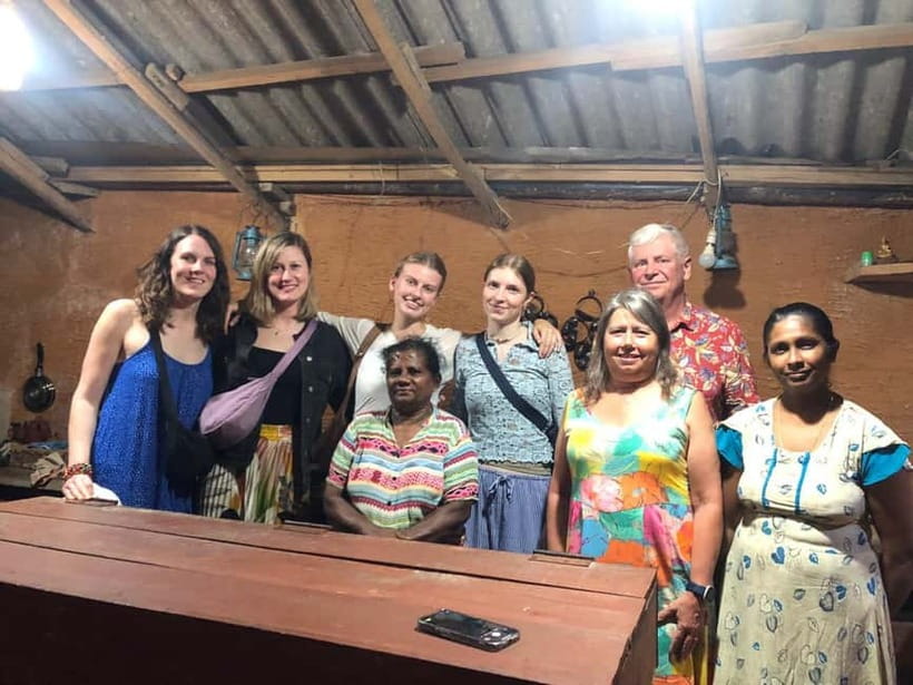 Kandy Cooking Class with Granny - A local market before the cooking begins