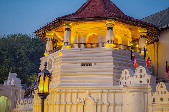 Kandy Full Day Tour Private All Inclusive - Mawanella’s Herbal Garden and Ayurveda