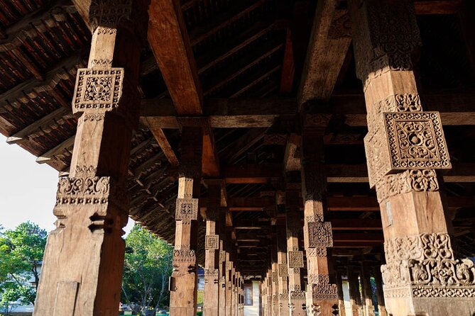 Kandy Full Day Tour Private All Inclusive - Kandy City and the Sacred Tooth Relic Temple