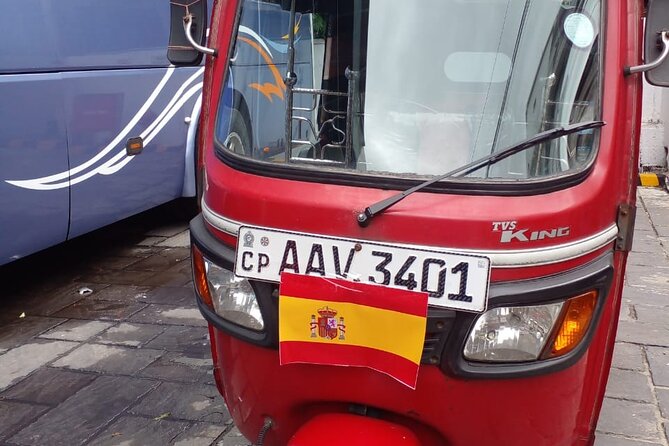 Kandy Heritage City Tour by tuktuk - Gems at Gamini Gem & Jewellery Museum