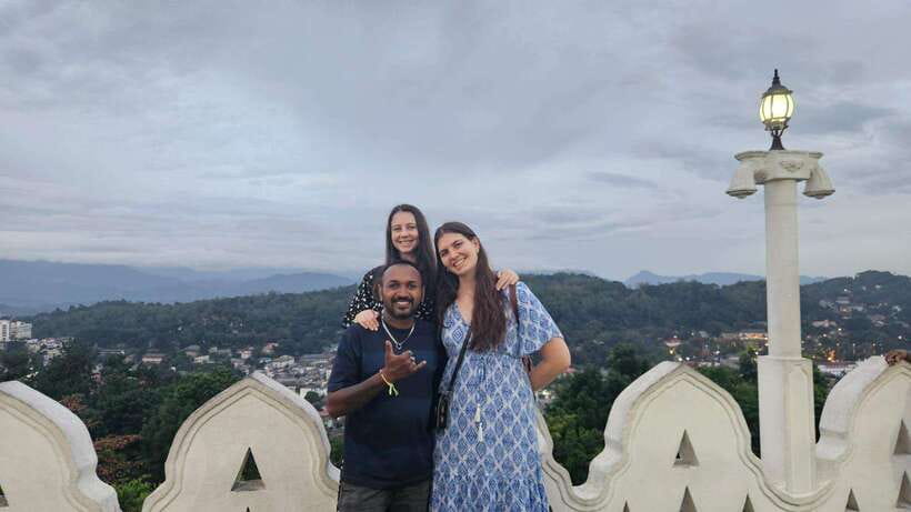 Kandy Private Guided City Tour by Tuk Tuk - Hilltop Buddhist temples and the Big Buddha view