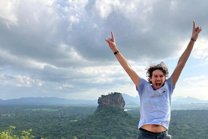 Kandy Sigiriya Rock and Village Safari Day Trip - Is $55 good value?