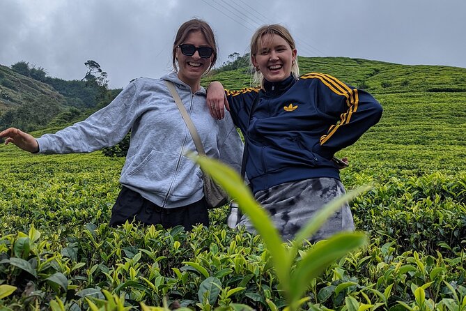Kandy To Dambulla and Sigiria City Full Day by Laka Tours - Bahirawakanda Temple offers a hilltop Buddha