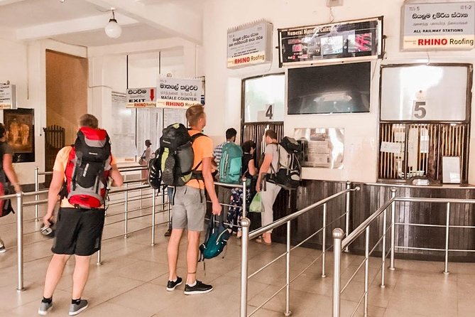 Kandy to Ella train ride on (Train No: 1015 "Udarata Menike") - Starting at Kandy or Peradeniya around 11 a.m.