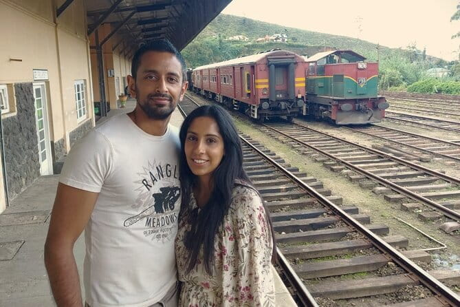 Kandy to Nanuoya (Nuwaraeliya) by Train - Reserved Seats - From Kandy into the mountain country