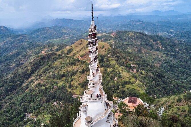 Kandy to Nuwara Eliya Private Day Tour - Why a private car makes this route practical