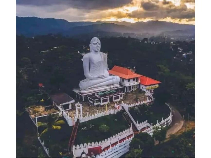 Kandy to Pinnawala Guided Day Tours by Local - Kadugannawa offers a quick hill-country pause