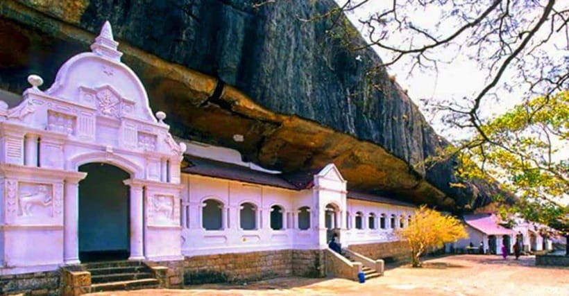 Kandy to Sigiriya Private Tour by Tuk Tuk with All Fees - Key points to know before booking