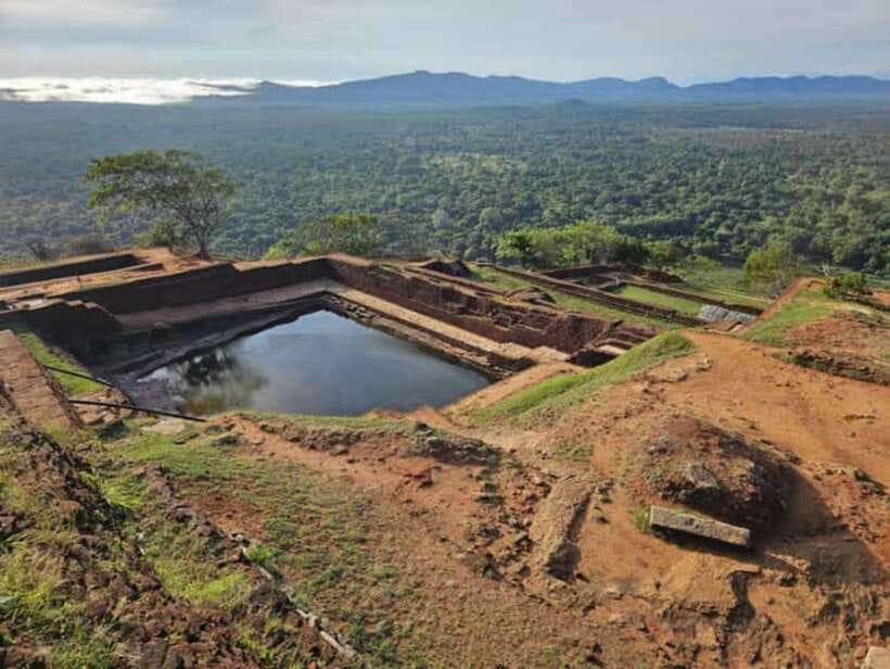 Kandy to Sigiriya Private Tour by Tuk Tuk with All Fees - What the driver adds to the day