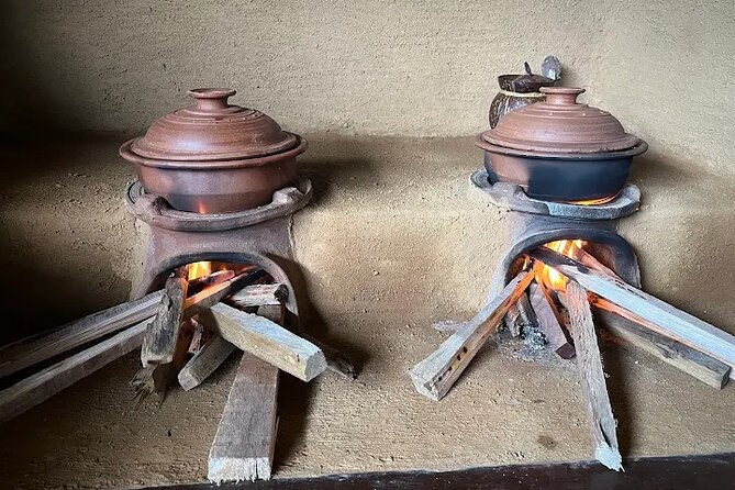 Kandyan Hut Cooking Class - The stories behind coconut, curry, and rice