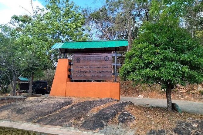 Kaudulla Safari Adventure - Why Kaudulla is best known for elephants