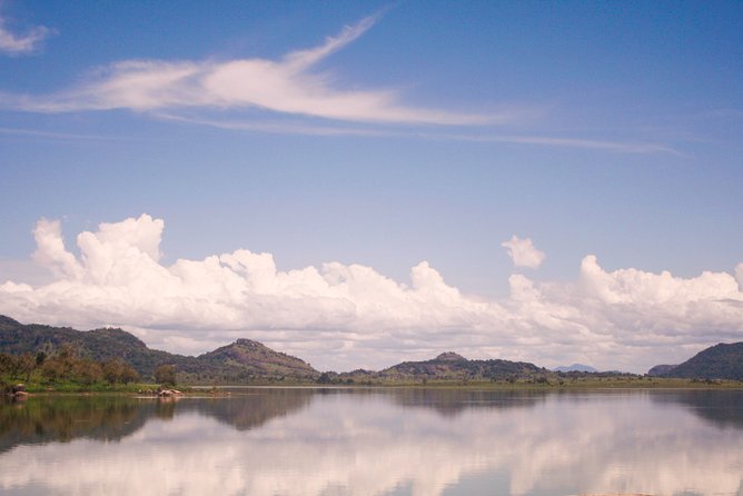 Maduru Oya National Park Private Safari with Naturalist - Leopards, sloth bears, and other mammals