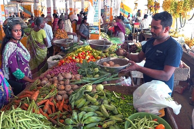 Market Tour and Cooking Class from Colombo - Who should book this experience?