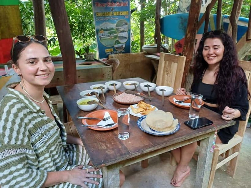 Mirissa: Cooking Class with Beer and Meal - What happens during the 3.5-hour session