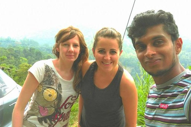 Most Popular Round Tour in Sri Lanka - Day five: the Nanuoya to Ella train