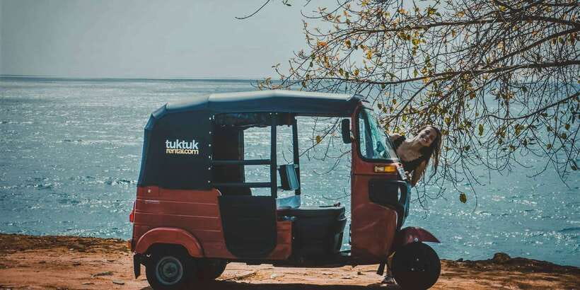 Negombo: Fishing Village Highlights Private Tour by Tuk Tuk - Dutch Fort and Canal: Negombo’s colonial side
