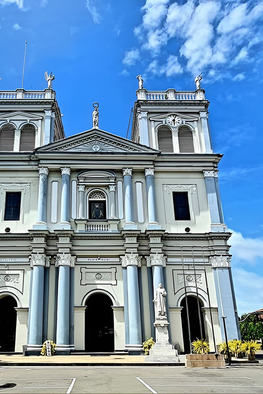 Negombo Heritage Walking Tour - St. Mary’s Church and the snack stop