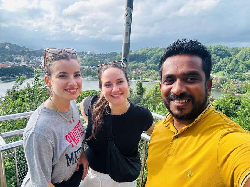 Nuwara Eliya: Tea Factory and Victoria Park Tour by Tuk Tuk - Key points before you book