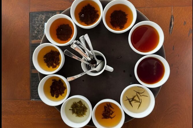 Nuwaraeliya Tea Factory and WaterFall Tour’s With DMJ Tours - Oak Ray Tea Factory and Museum: the working side of tea
