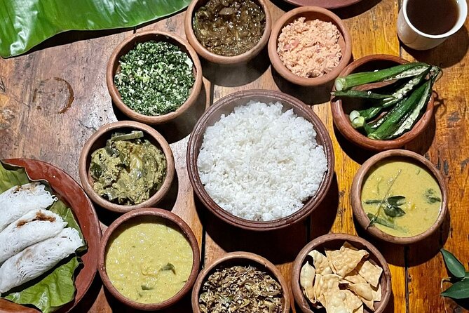 Organic cooking class sigiriya (kumara & family) - Starting in the organic garden