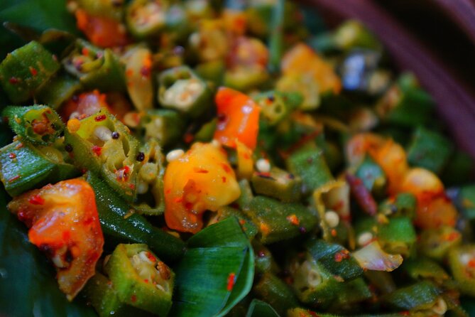 Organic Cooking Class Sigiriya TASTY TASKS - Cooking several curries instead of one token dish