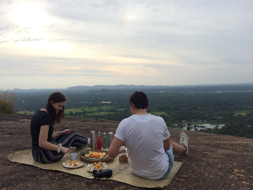 Pidurangala Rock: Sunrise/Sunset Picnic Hike - What the guide adds to the experience