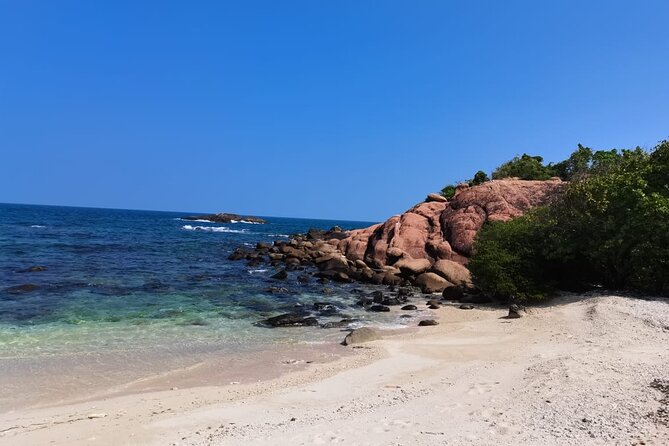 Pigeon Island Snorkeling – Swim with Sharks & Turtles - The short boat ride to Pigeon Island National Park