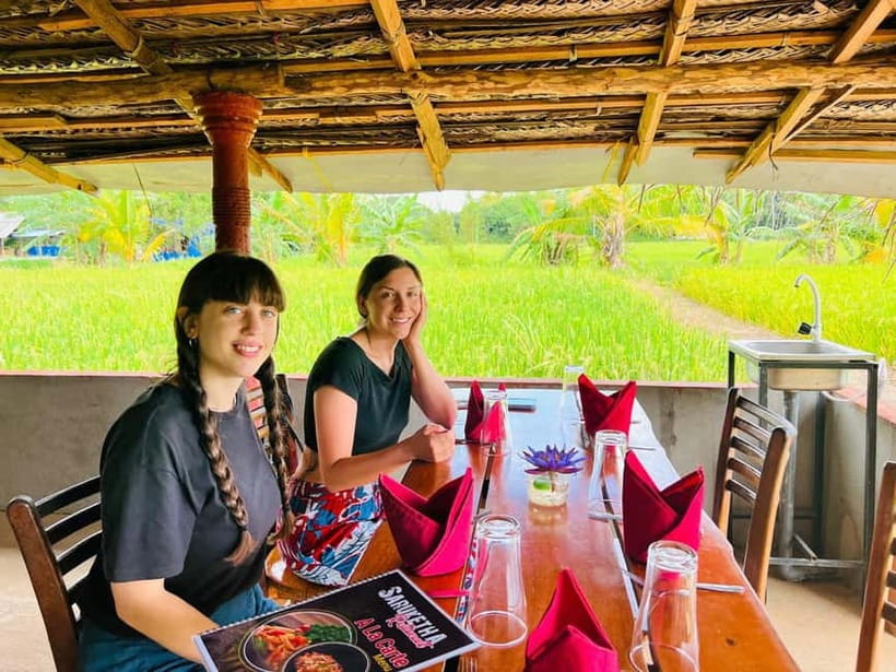 Polonnaruwa Day Tour from Kandy (Private ) - Wood carving and batik: watching traditional skills at work