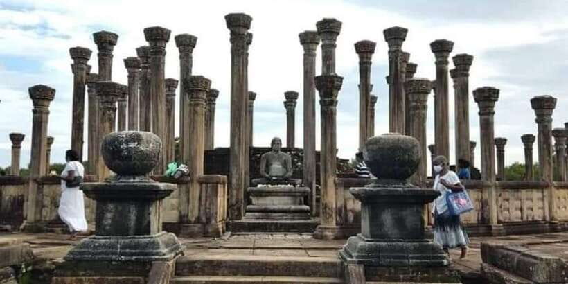 Polonnaruwa Day Tour With Minneriya NP Elephant Safari - Reaching Polonnaruwa’s royal remains