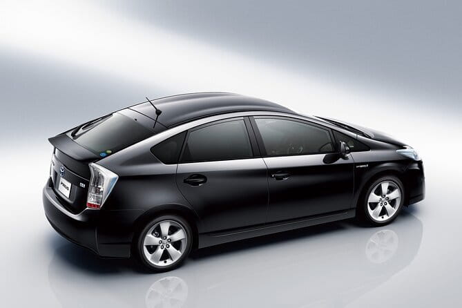Private Car & English-Speaking Driver – Sri Lanka Island wide - Why a private driver makes sense in Sri Lanka
