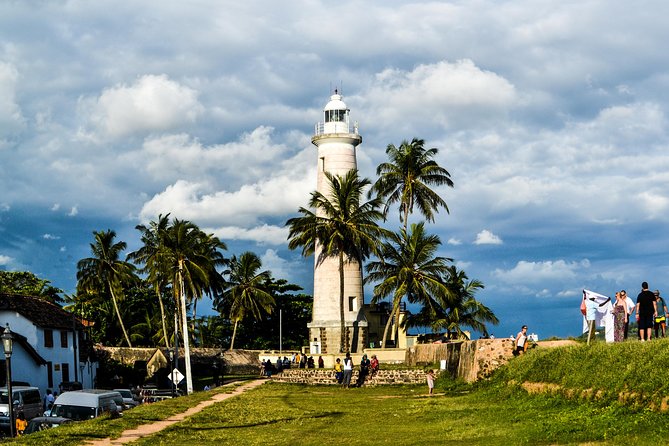 Private Galle Day Tour with Boat Safari & Tea Factory Visit - All Inclusive - Turtle hatchery and Buddhist temple stops
