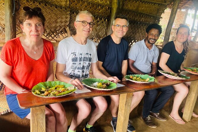 Private Galle Day Tour with River Safari, Stilt fishing & Turtles - Meeting Sri Lanka’s stilt fishermen