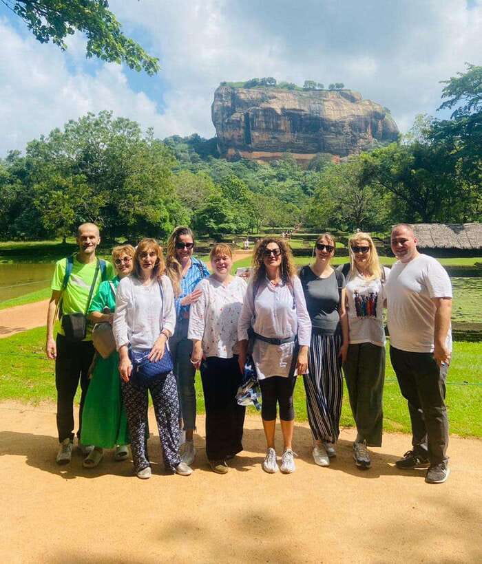 Private Kandy to Sigiriya and Minneriya Safari Day Tour - Matale’s Amman Kovil, a colorful first stop