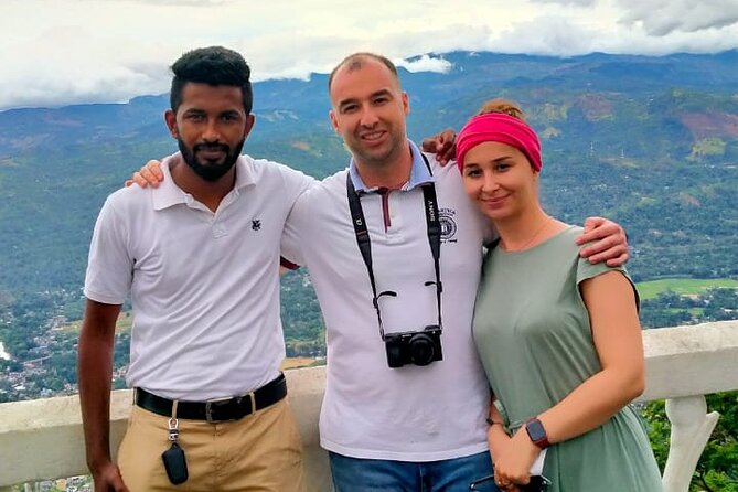 Private Multi Day Tour from Sri Lanka - Pidurangala Rock adds a more rugged second climb