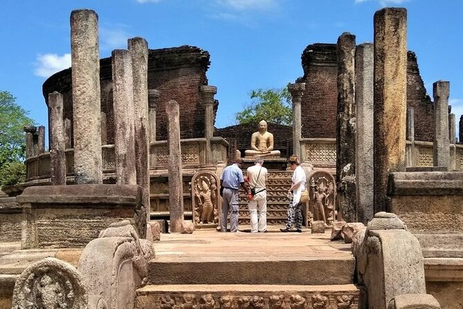 Private Polonnaruwa Sightseeing Day Tour from Sigiriya - Museum and the first look at Polonnaruwa