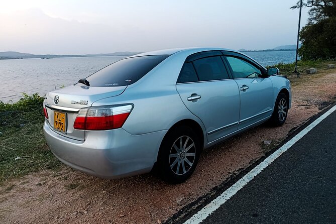 Private Round Tour in Sri Lanka with Vehicle - Is $100 good value for your group?