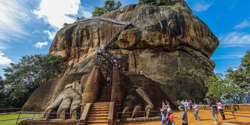 Private Sigiriya and Dambulla Day Tour from Colombo - The Optional National Park Jeep Safari