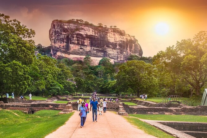 Private Sigiriya Day Tour and Authentic Sri Lankan Lunch Buffet - Sigiriya Rock Fortress and the choice of pace
